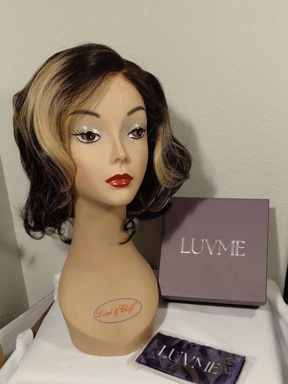 Two-Tone Short Lace Human Hair Wig